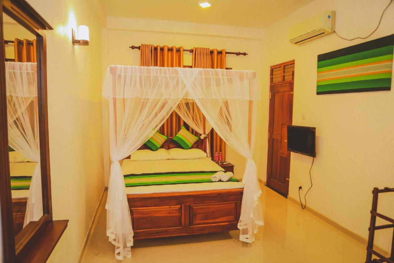Lanka Villa Mirissa Esterno foto